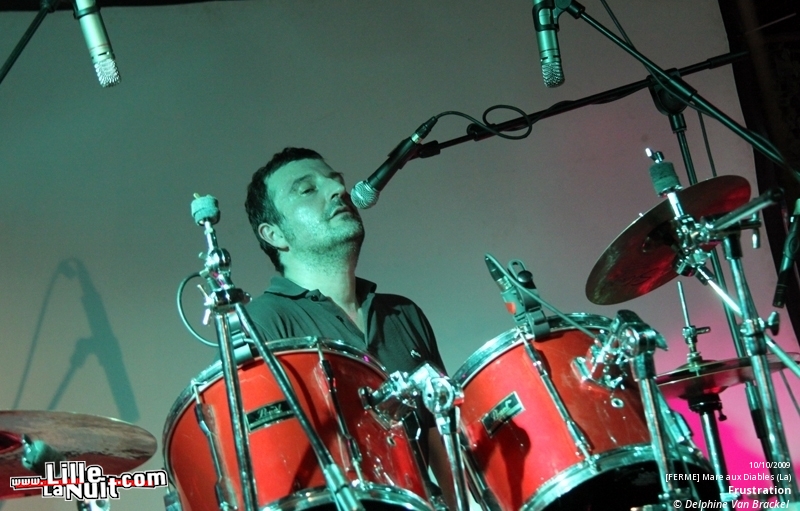 Festival Vision d’1 Autre Industrie – Jour 2 – Frustration, No Tears, De Volanges, Hall 21 en live - photo n°5