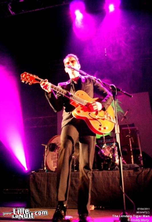 Jim Jones Revue + Scott H Biram + The Bellrays + Restavrant + The Legendary Tiger Man + Les Cool Kleps à l’Aéronef en live - photo n°6