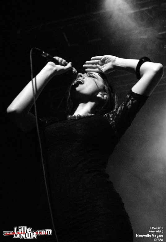 Nouvelle Vague + Samir Barris à l’Aéronef en live - photo n°7