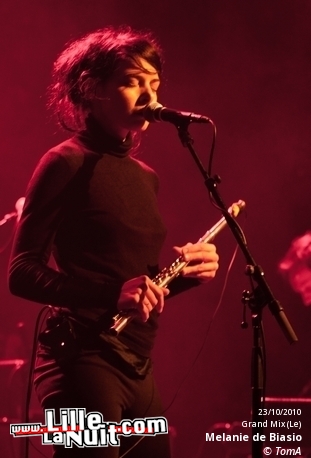 Absynthe Minded + Melanie de Biasio au Grand Mix en live - photo n°13