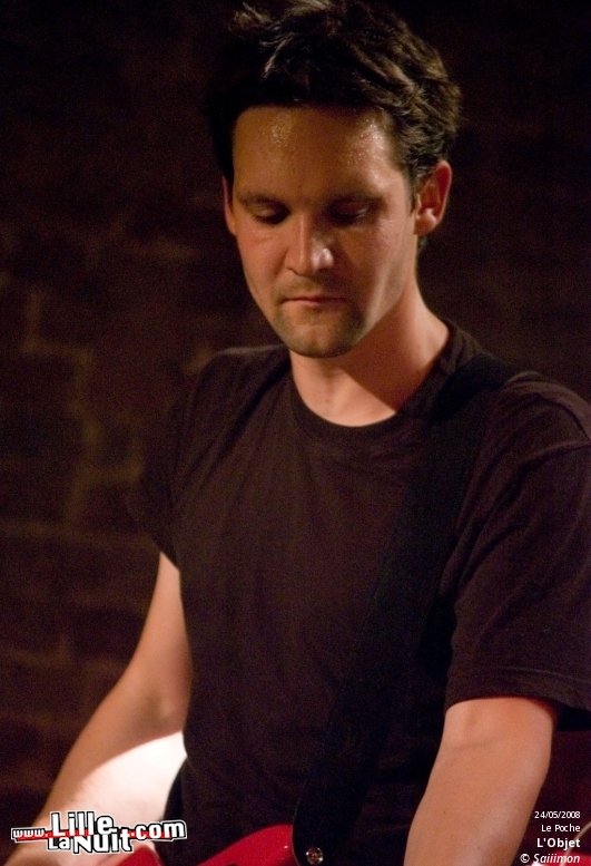 Simdiese6, Cercueil, l’Objet et Sexual Earthquake in Kobe au Théâtre Le Poche en live - photo n°7