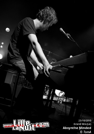 Absynthe Minded + Melanie de Biasio au Grand Mix en live - photo n°44