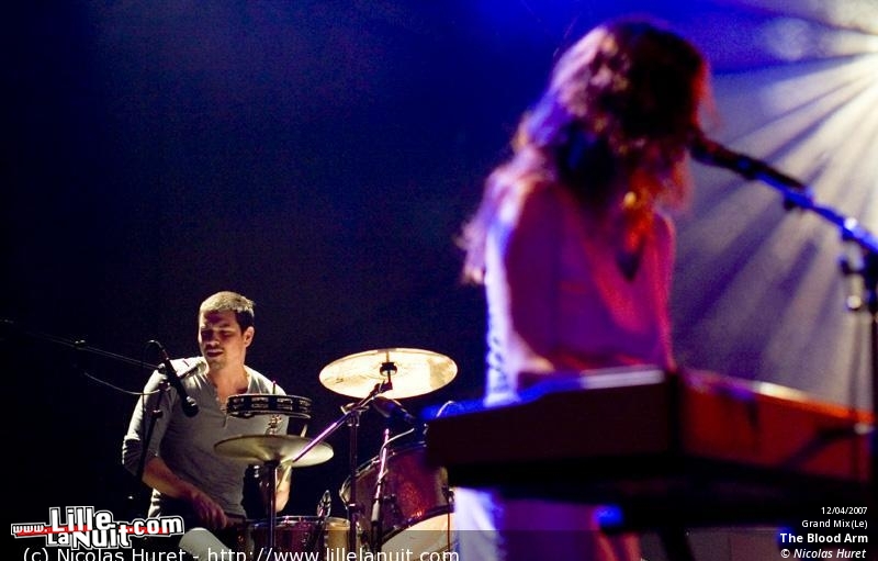 The Blood Arm & The Big Hatband au Grand Mix en live - photo n°3