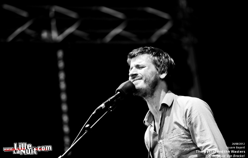 Le Cabaret Vert 2012 – jour 4 : Charlie Winston, The Weasel and the Wasters, Caravan Palace, etc. en live - photo n°1
