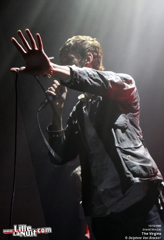 John Cale + Slow Joe & The Ginger Accident au Splendid – Festival Ground Zero en live - photo n°2