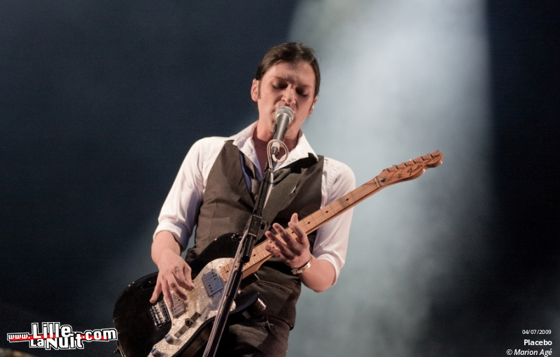 Expatriate, Ghinzu, Gossip, Bloc Party, Kaiser Chiefs, Placebo, Crookers au Main Square Festival en live - photo n°18