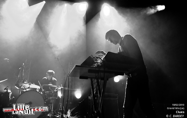 Local Natives, Clues & Jerusalem in my Heart au Grand Mix en live - photo n°17