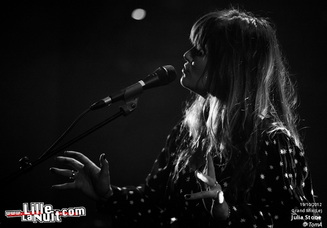 Julia Stone + Paul Thomas Saunders au Grand Mix en live - photo n°28