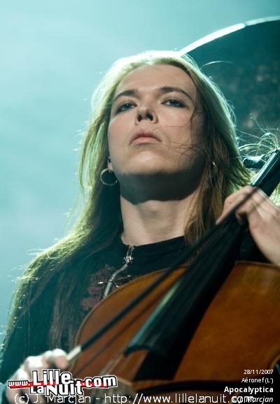 Apocalyptica & Lacrimas Profundere à l’Aéronef en live - photo n°15