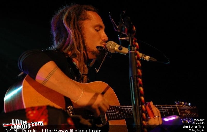 John Butler Trio & Mick Hart à l’Aéronef en live - photo n°3