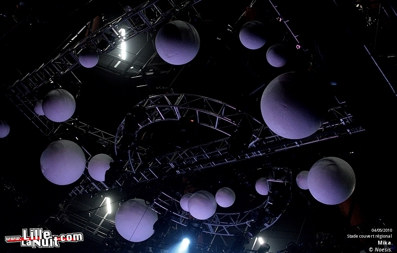 Mika & la Patère Rose au Stade Couvert Régional de Liévin en live - photo n°26