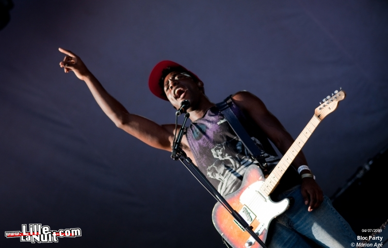 Expatriate, Ghinzu, Gossip, Bloc Party, Kaiser Chiefs, Placebo, Crookers au Main Square Festival en live - photo n°50