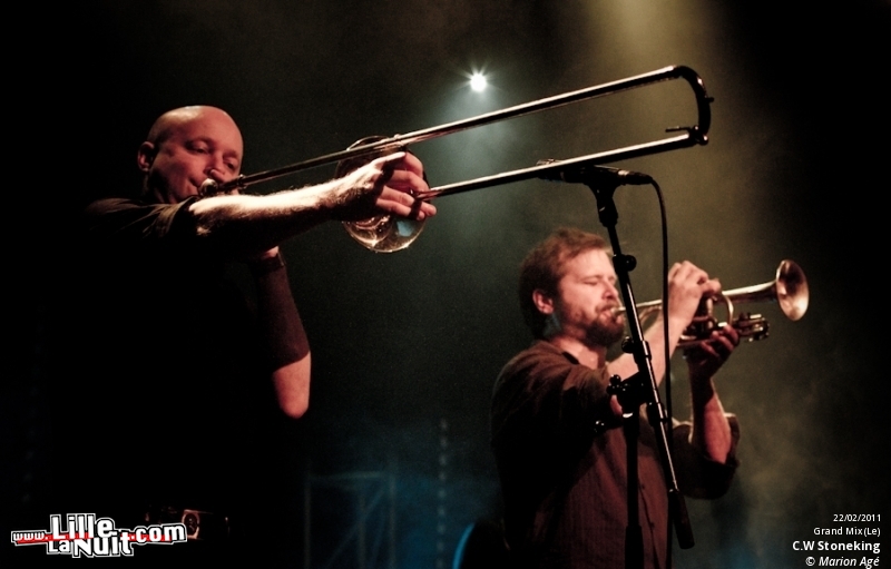 C.W Stoneking + Timber Timbre au Grand Mix en live - photo n°1