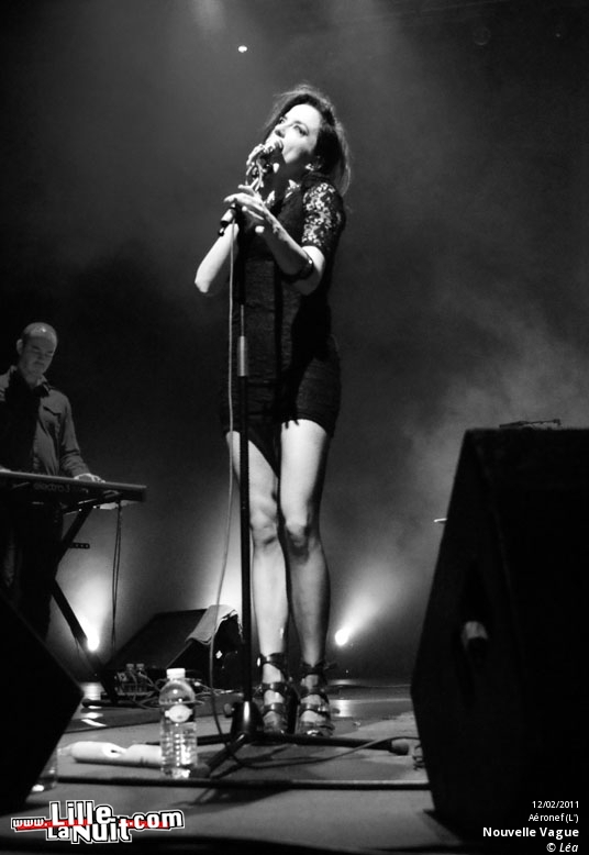 Nouvelle Vague + Samir Barris à l’Aéronef en live - photo n°17