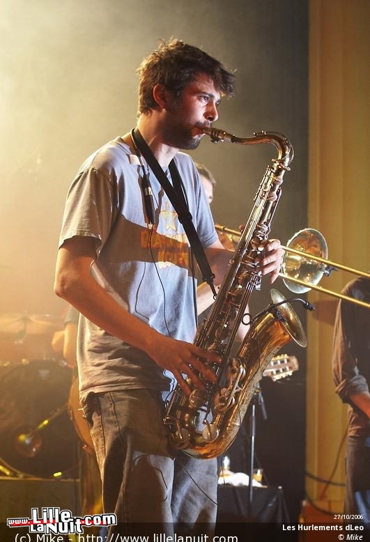 Les Hurlements d&rsquo;Léo & Debout sur le Zinc à la Salle Watremez en live - photo n°1