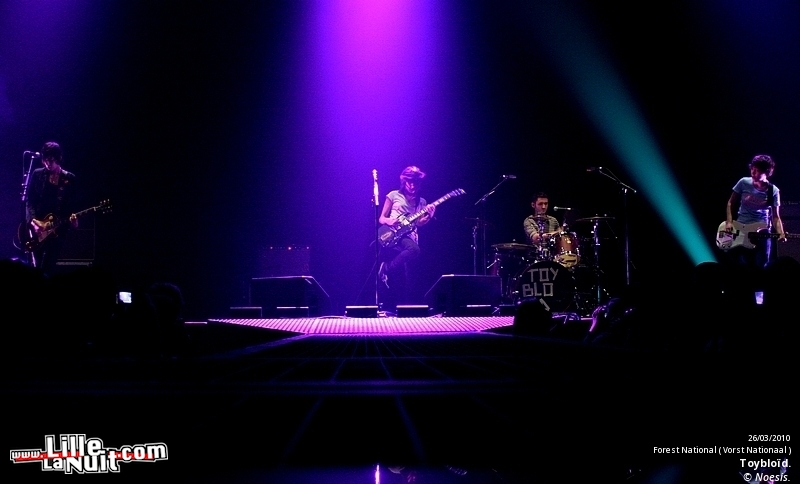 Indochine & Toybloïd au Forest National en live - photo n°28