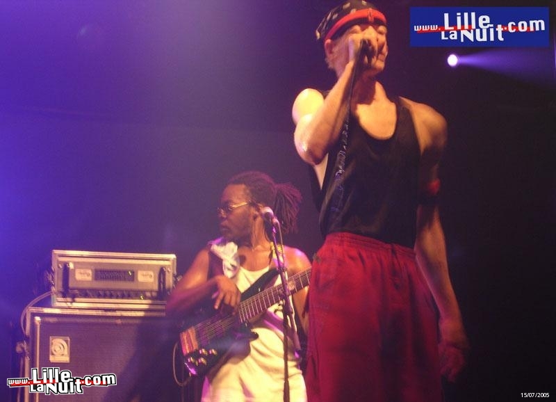 Festival de Dour 2005 – Jour 2 en live - photo n°34