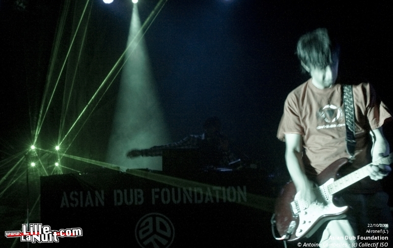 Asian Dub Foundation + Voicst en live - photo n°12