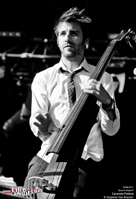 Le Cabaret Vert 2012 – jour 4 : Charlie Winston, The Weasel and the Wasters, Caravan Palace, etc. en live - photo n°43