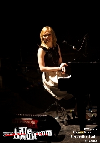 Coeur de Pirate & Fredrika Stahl au Théâtre Sebastopol en live - photo n°10