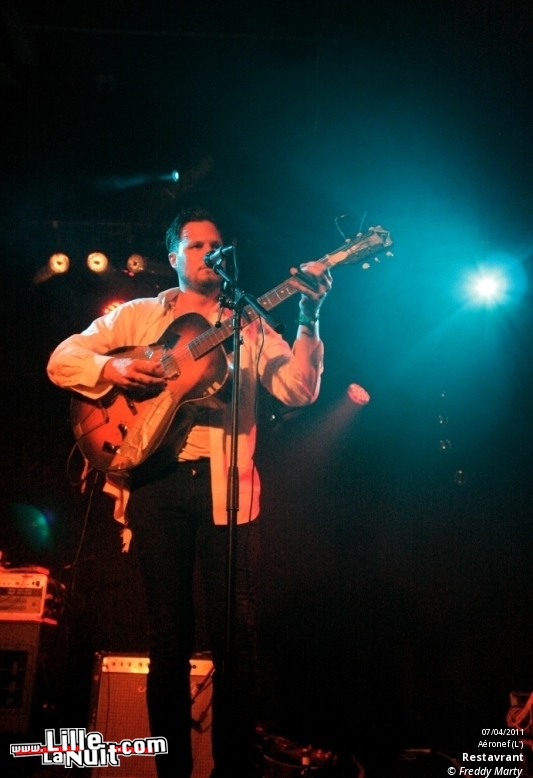 Jim Jones Revue + Scott H Biram + The Bellrays + Restavrant + The Legendary Tiger Man + Les Cool Kleps à l’Aéronef en live - photo n°9