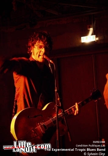 The Experimental Tropic Blues Band à la Condition Publique en live - photo n°4
