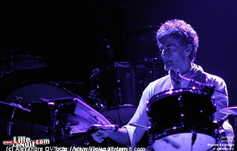 Interpol & Blonde Redhead à l&rsquo;Aéronef en live - photo n°27