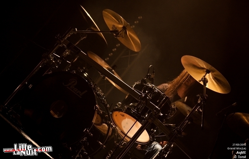 AqME + Mass Hysteria au Grand Mix en live - photo n°38