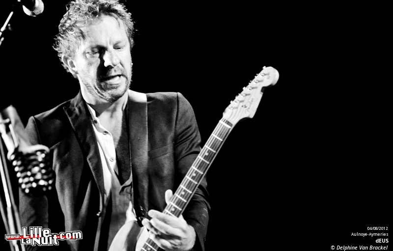 Les Nuits Secrètes 2012 – jour 2 : dEUS, Camille, etc. en live - photo n°9