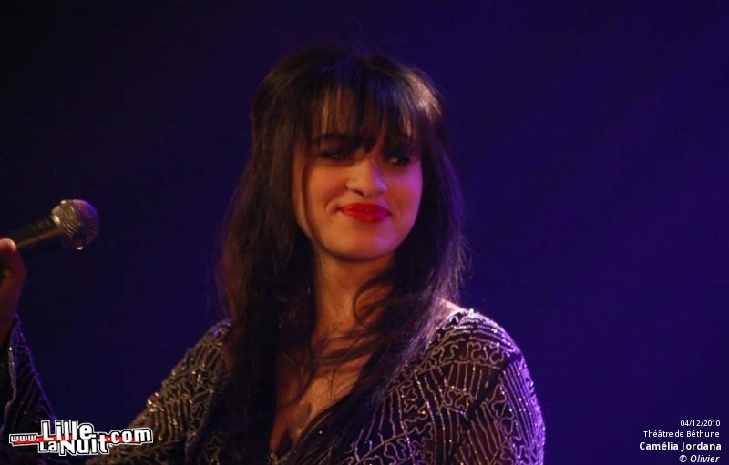 Camélia Jordana  + Chinatown au Théatre Municipal de Béthune en live - photo n°10