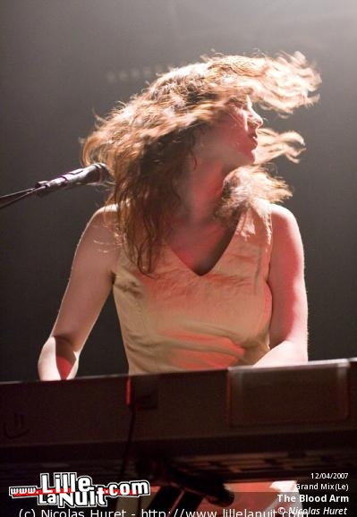 The Blood Arm & The Big Hatband au Grand Mix en live - photo n°9