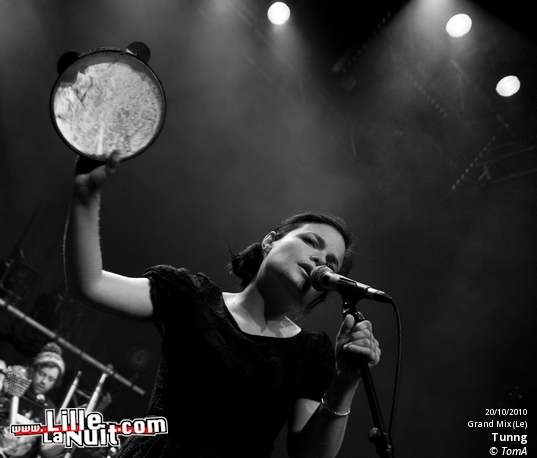 Tunng + Alice Lewis au Grand Mix en live - photo n°13