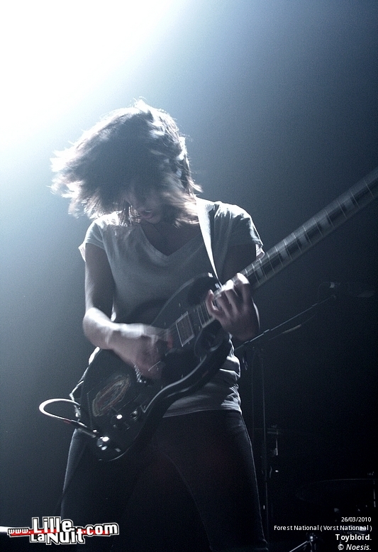 Indochine & Toybloïd au Forest National en live - photo n°27
