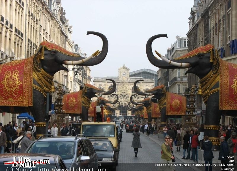 Parade d&rsquo;ouverture de Lille 3000 en live - photo n°25