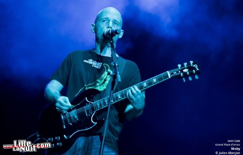 Lenny Kravitz, Moby, Franz Ferdinand, Katy Perry, Duffy, Justin Nozuka, Michael Franti au Main Square Festival en live - photo n°4