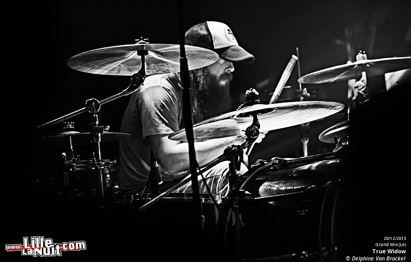 Kurt Vile + True Widow au Grand Mix en live - photo n°27