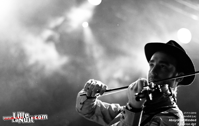 Label Rose + Ladylike Dragons + The Surgeries + Absynthe Minded au Splendid – Le Père Noël est-il un rocker ? en live - photo n°37