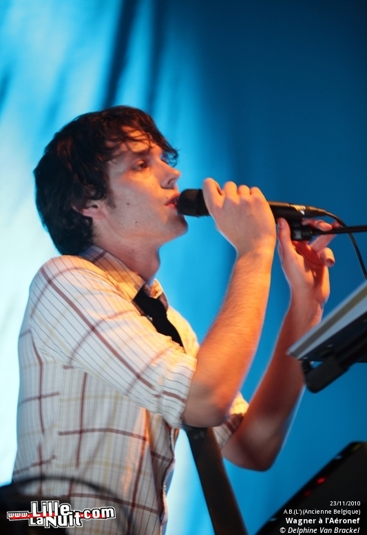 Dour Festival 2012 – Jour 2 (part 1) : Speech Debelle, 1995, Vegas, etc. en live - photo n°111
