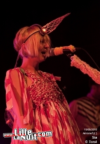 Sia + The Two à l’Aéronef en live - photo n°35