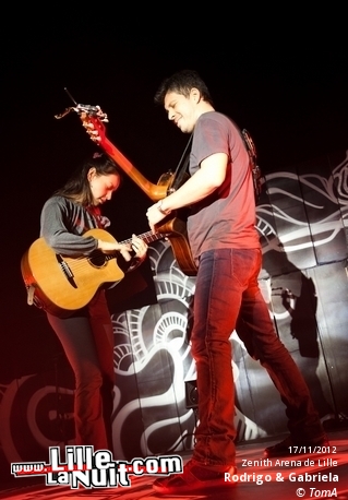 Rodrigo Y Gabriela + Nick Mulvey au Zénith de Lille en live - photo n°21