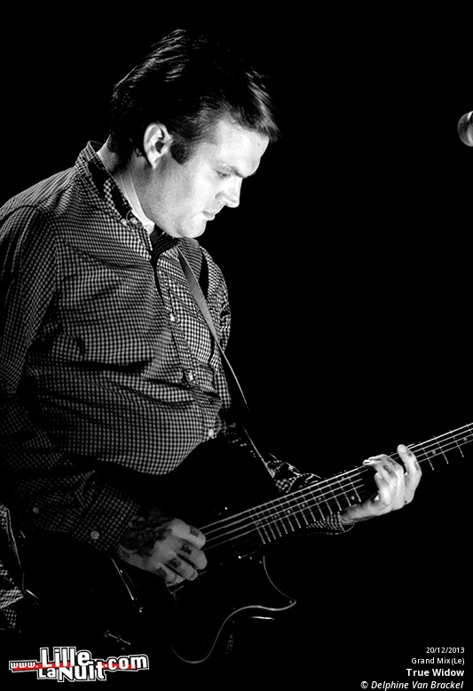 Kurt Vile + True Widow au Grand Mix en live - photo n°39