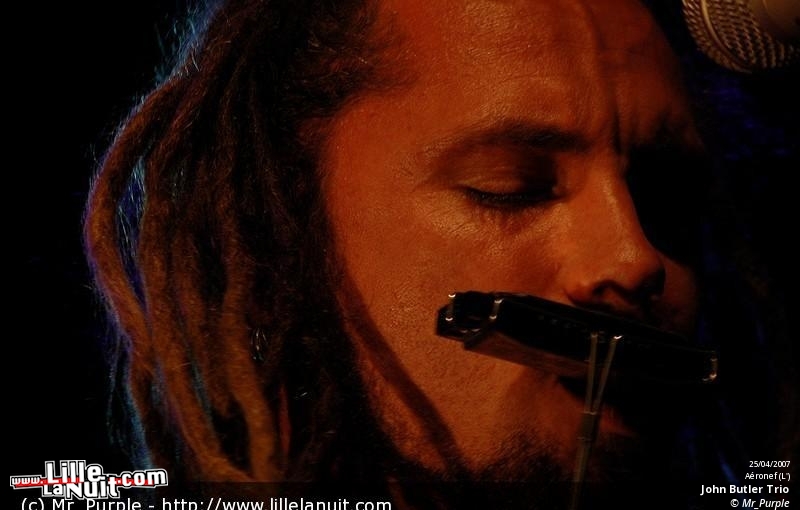 John Butler Trio & Mick Hart à l’Aéronef en live - photo n°14