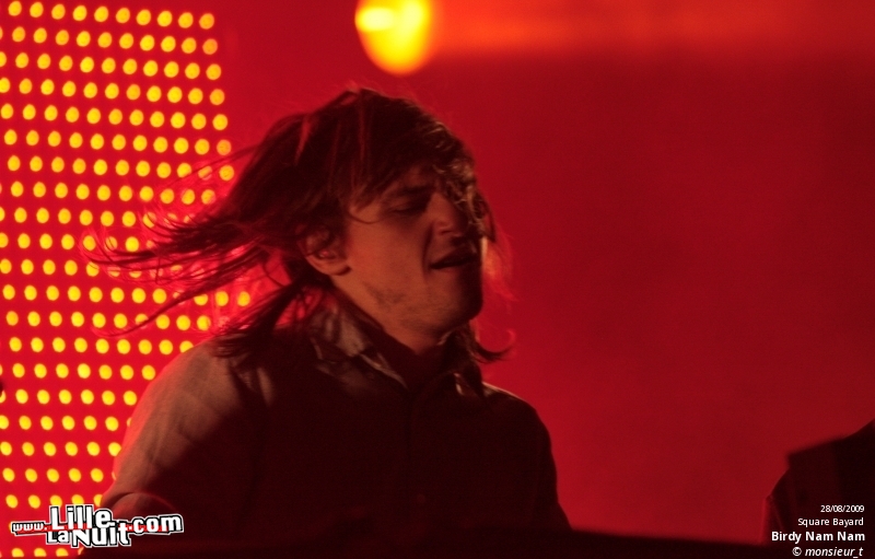 Cabaret vert – Jour 1 – Birdy Nam Nam, Ghinzu, la Grande Sophie en live - photo n°5