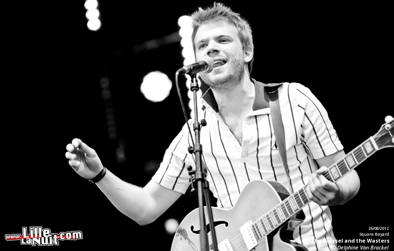 Le Cabaret Vert 2012 – jour 4 : Charlie Winston, The Weasel and the Wasters, Caravan Palace, etc. en live - photo n°6