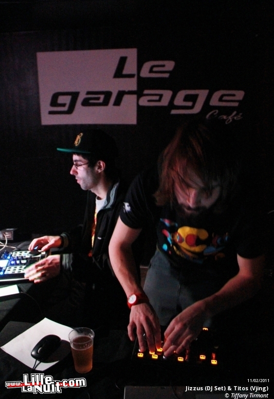 Jizzus + Titos au Garage Café en live - photo n°19
