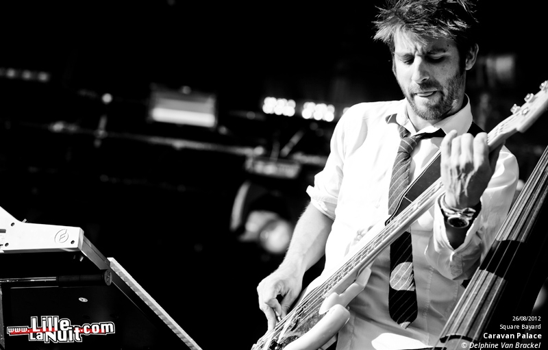 Le Cabaret Vert 2012 – jour 4 : Charlie Winston, The Weasel and the Wasters, Caravan Palace, etc. en live - photo n°16