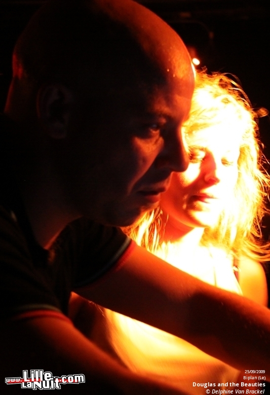 Douglas and the Beauties & Stereopute au Biplan en live - photo n°7