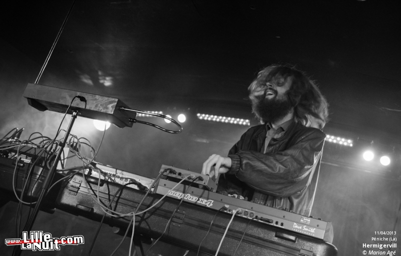 Hermigervill + Retro Stefson à la Péniche de Lille – Les Paradis Artificiels en live - photo n°11