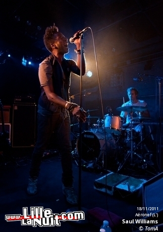 Saul Williams + Mc Luvin à l&rsquo;Aéronef en live - photo n°24