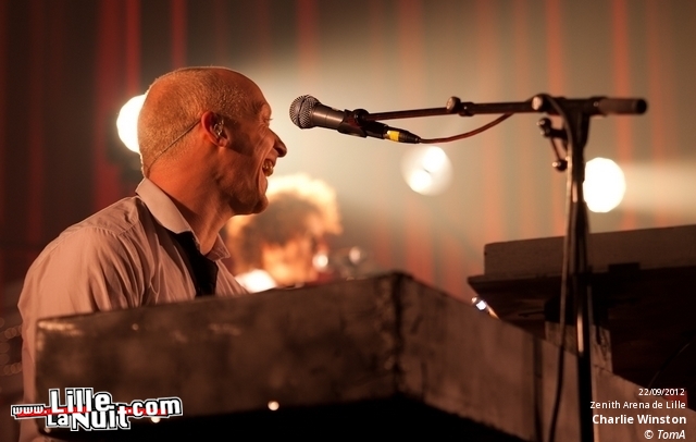 Charlie Winston + Tom Baxter au Zenith en live - photo n°35